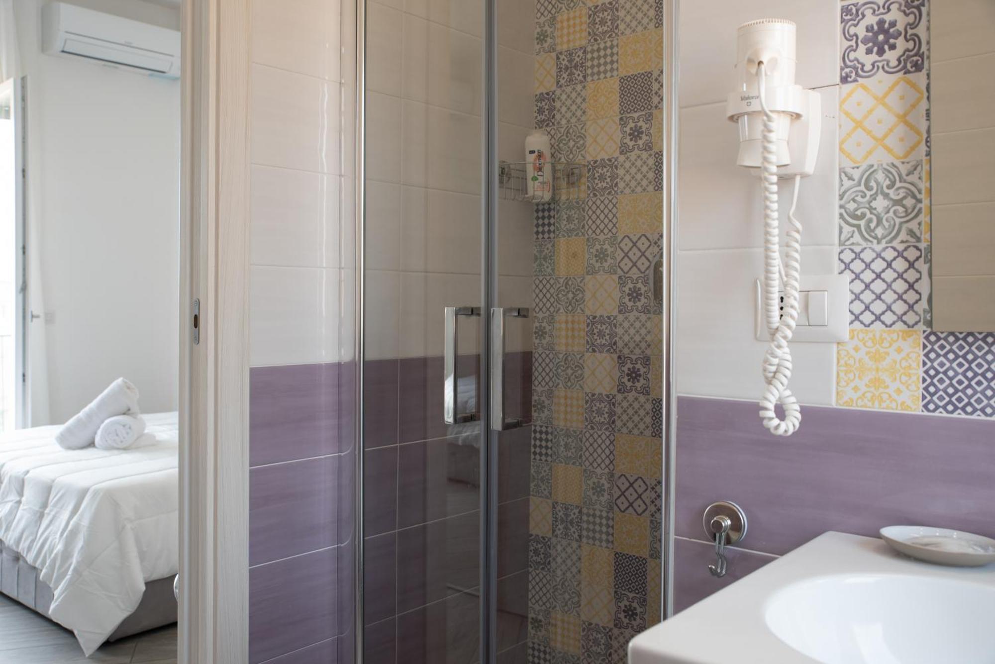 B&B Monteleone ,12 Napoli Bagian luar foto